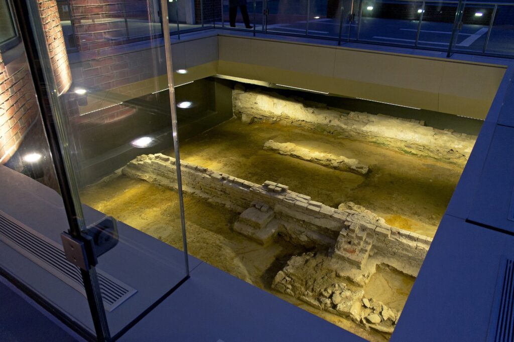 In-ground exhibit of archaeological remains of the President's House in Philadelphia.